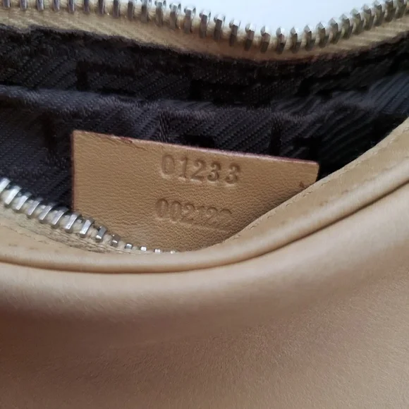 GUCCI Beige Brown Tan Leather Shoulder Bag - Picture 8 of 14